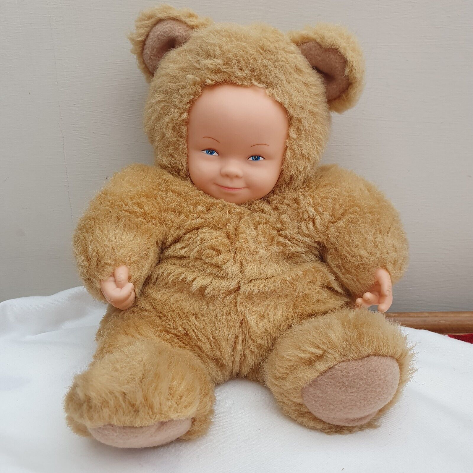 Image of Anne Geddes bambino vestito da orsacchiotto peluche giocattolo morbido