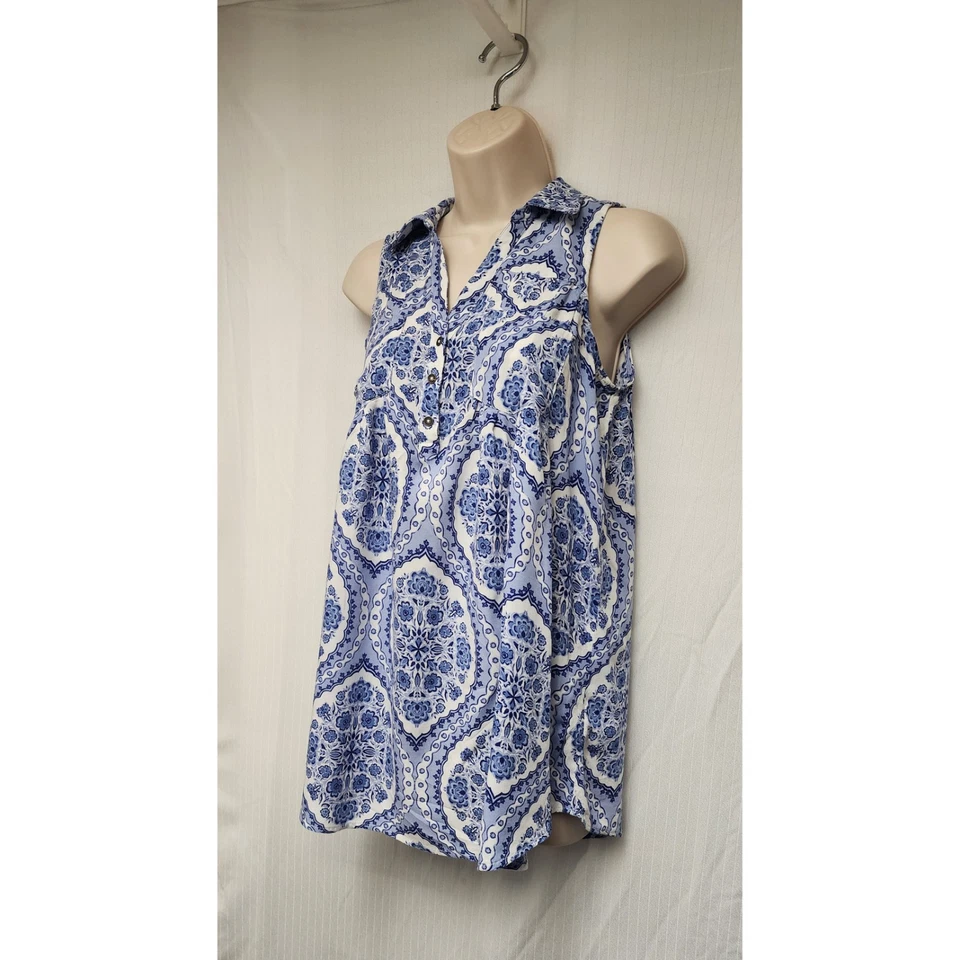 Motherhood Maternity Sleeveless Blouse Shirt Top Color Blue/White Size Small - Image 3 of 4