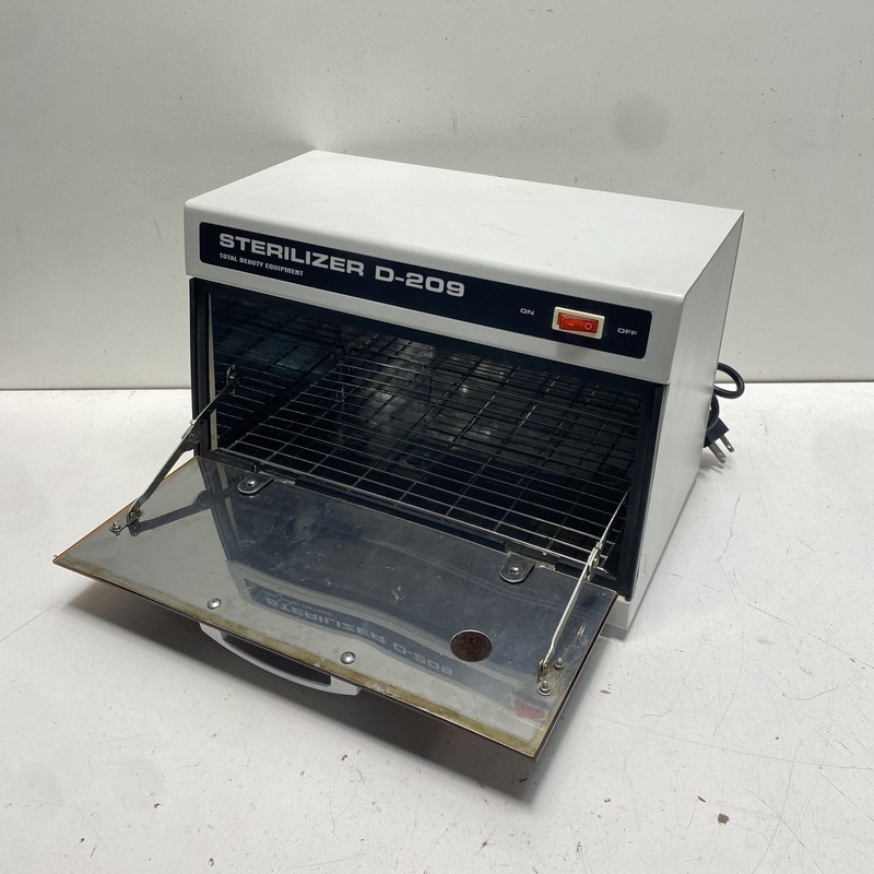 Total Beauty Equipment D-209 Sterilizer UV Sanitizer Cabinet Salon Barber Tested