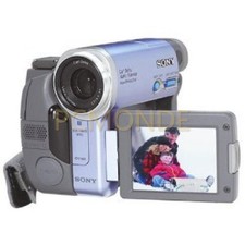 Sony NTSC MiniDV Camcorder with 2.5-in LCD - Video Transfer DCR-TRV19 