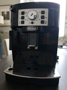 Delonghi Magnifica S 21.118 - schwarz