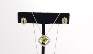 Signed EMA 10K Gold Peridot Halo Pendant 18" Necklace & Stud Earrings Set