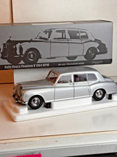 1:18 Scale Diecast Paragon 1964 Rolls Royce Phantom V with Box