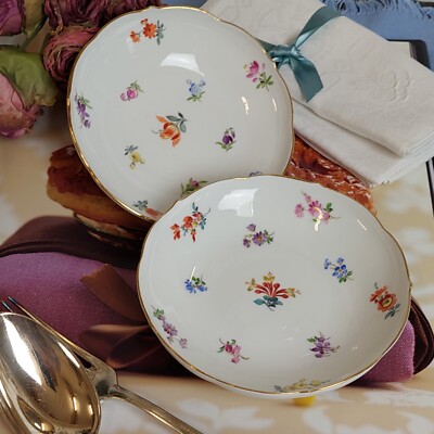 2 Meissen *Streublumen* Beilagenschalen mit Goldrand