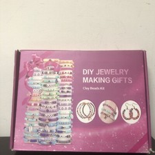 6800 Clay Beads Bracelet Making Kit 24 Colors Spacer Flat Beads for kids Jewelry