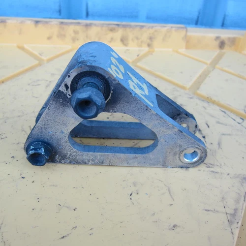 2002 Yamaha YZF R1 OEM REAR DOGBONE SHOCK LINKAGE LINK