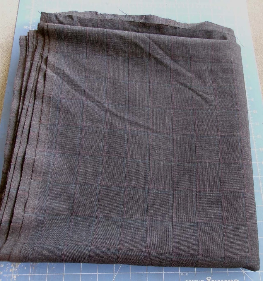 7 1/3 yd Vintage Suiting Fabric Wool Blend Twill Plaid Grid Grey Blue Pinstripe - Image 4 of 4