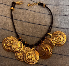 ZARA GOLD TONE & LEATHER STATEMENT MEDALLION NECKLACE MÜNZEN KETTE