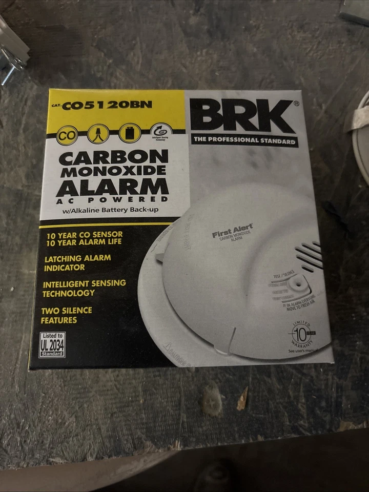 First Alert BRK Hardwired Smoke, CO Combo Alarm Batttery #1046870 #SMIC0100-AC