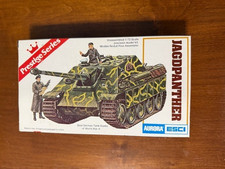 1/72 ESCI AURORA JAGDPANTHER MODEL KIT # 6216