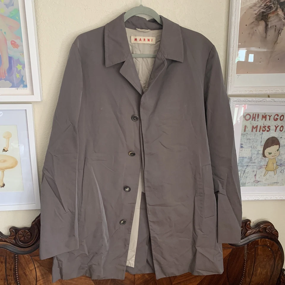 ABRIGO DE COCHE MARNI GRIS 50 PITTI UOMO PARA HOMBRE RARO TRINCHERA BOTÓN INVISIBLE BOLSILLOS ESPÍA Foto 4 de 4