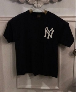 mickey mantle t shirt yankees