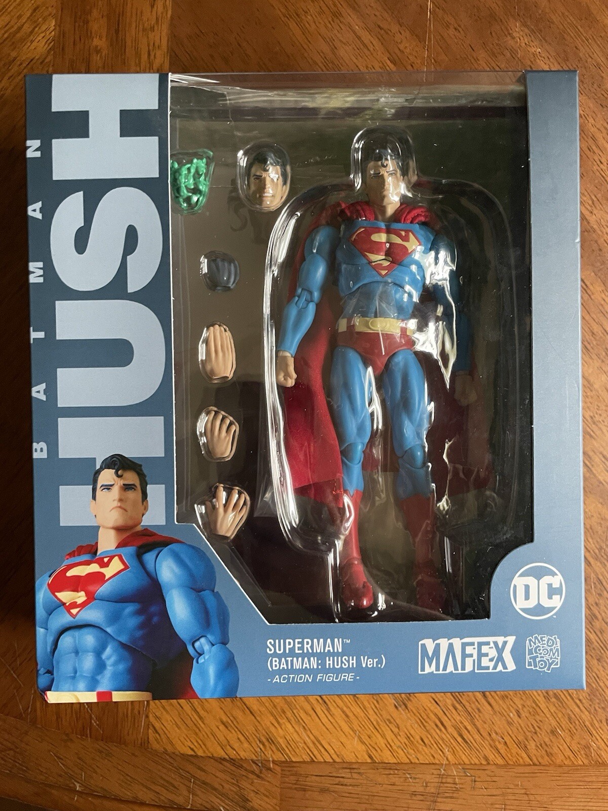 MAFEX No.117 SUPERMAN (Batman:Hush Ver.)