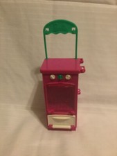 2010 Mattel Barbie I Can Be Pastry Chef R4302 Barbie Doll Stove Oven Only Pink