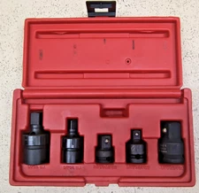 SUNEX TOOLS 1/2 7 3/8 in Drive Universal Joint Impact Socket Cr-Mo In Case