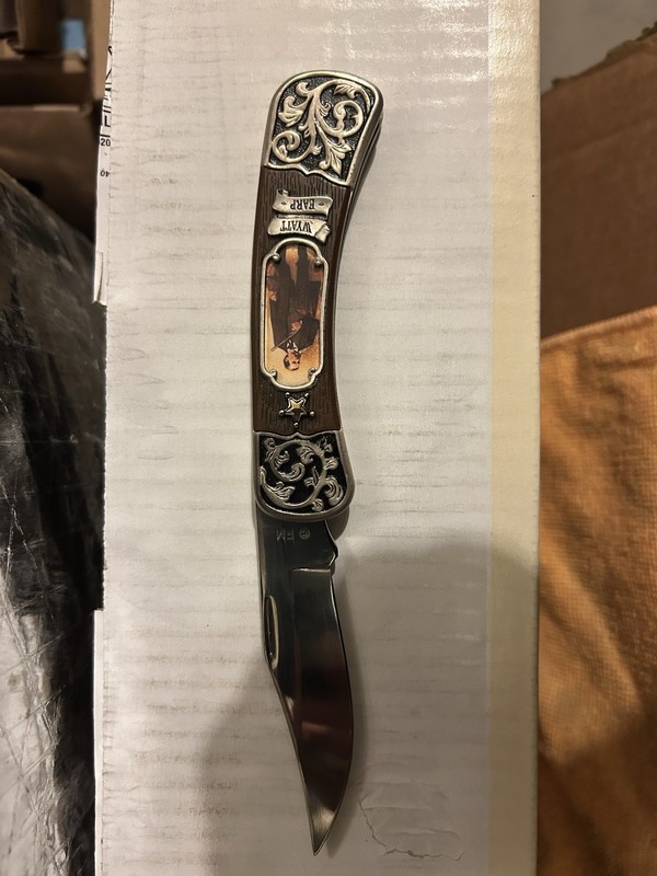 Franklin Mint Foldable Pocket Knife 3in Straight Stainless Blade Wood Handle