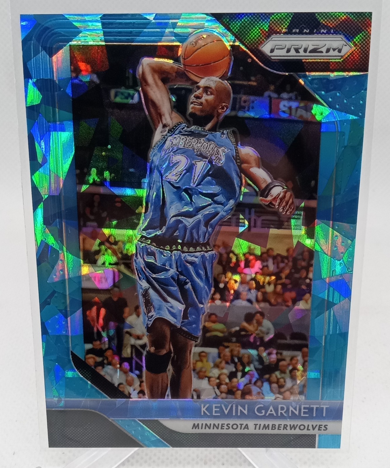 2018-19 Panini Prizm - Kevin Garnett #235 Blue Ice Prizm /99