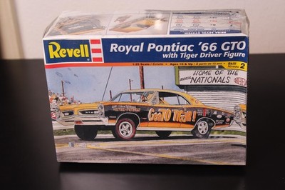 Revell Royal pontiac GTO