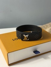 Louis Vuitton Black Leather Monogram Men  s Slim Bracelet Size 21