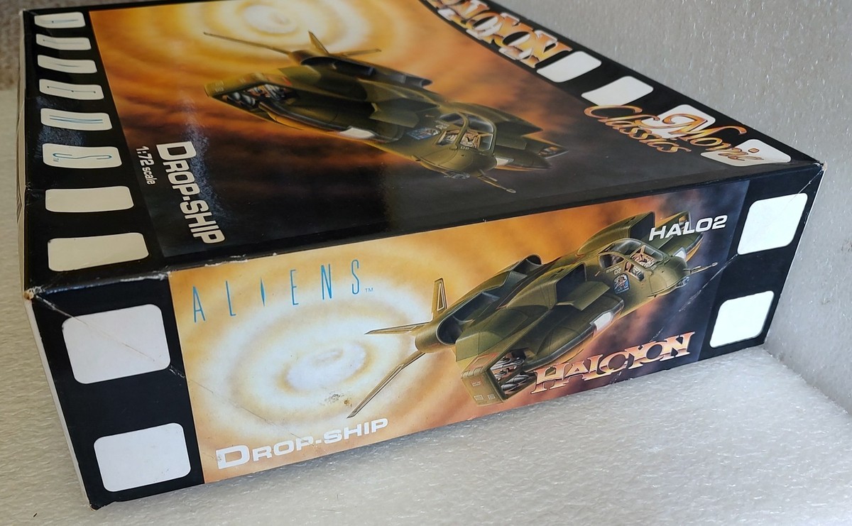 Aliens Drop Ship 1/72 Scale Model Kit Halcyon Movie Classics HAL02