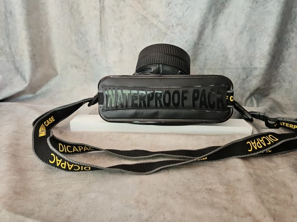 Câmera Digital DiCAPac SLR PACK Estojo Subaquático Impermeável - Imagem 4 de 4