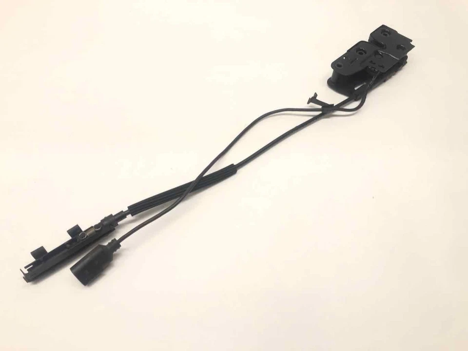 2010-2017 ---- Audi A4 S4 Allroad ---- Bloqueo de cierre del capó inferior delantero 8K1823746 Foto 2 de 4