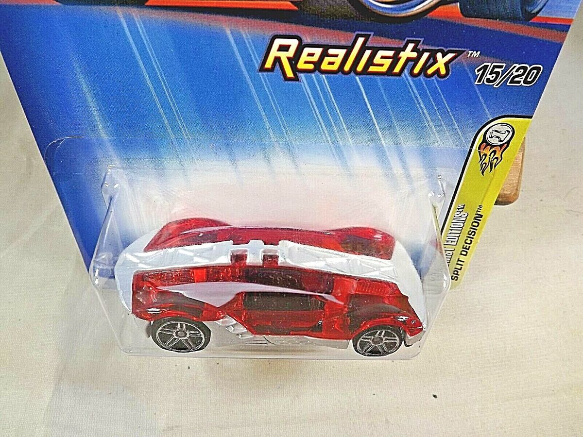 2005 Hot Wheels #15 First Editions-Realistix 15/20 SPLIT DECISION