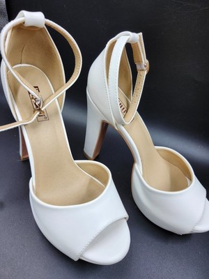 IDIFU White Platform Heels Size 6.5 Women s Ankle Strap High Heel Shoes NEW