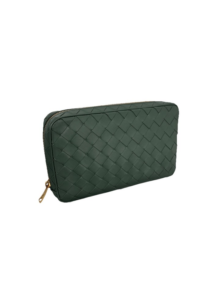Bottega Veneta Medium Intrecciato Zipppered Green Pouch Like New With Dust Bag