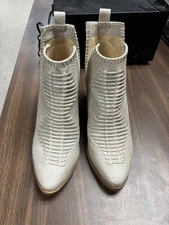 Woman’s Not Rated Fashion Boots Sz. 7 Beige Tan