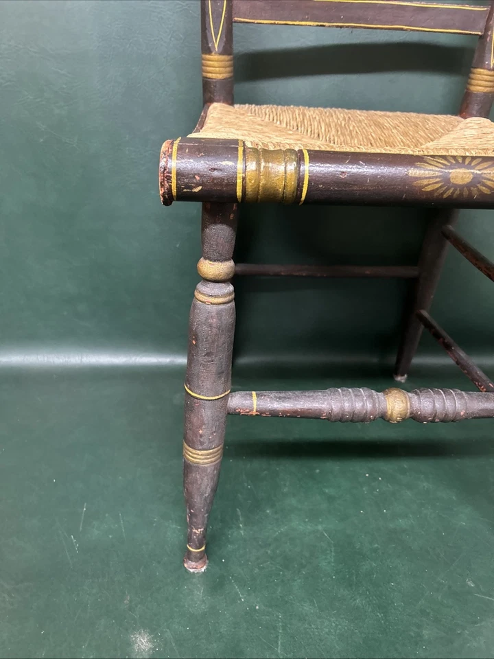 Silla de asiento Hitchcock Rush antigua con pintura estampada original Foto 3 de 4