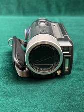 Canon HF100 E Video Camera