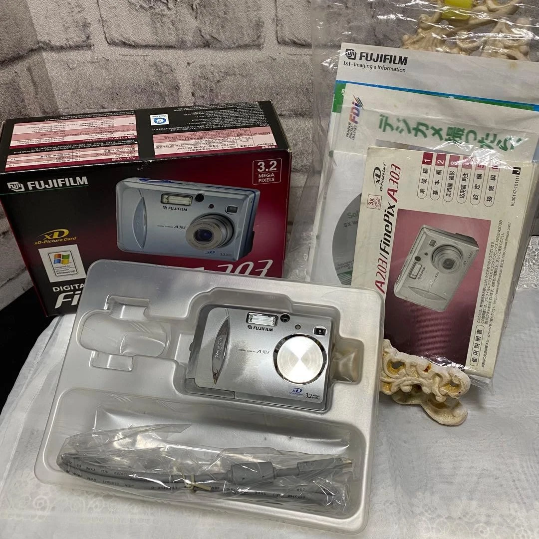 Fujifilm FinePix A303 Digital Cameras for sale | eBay