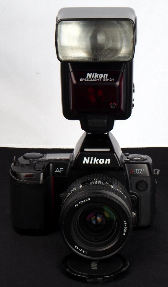 VG Nikon N8008 AF 35mm Film SLR c/w Nikon AF NIKKOR 24-50mm Zoom Lens &SB-24 Kit - Image 4 of 4