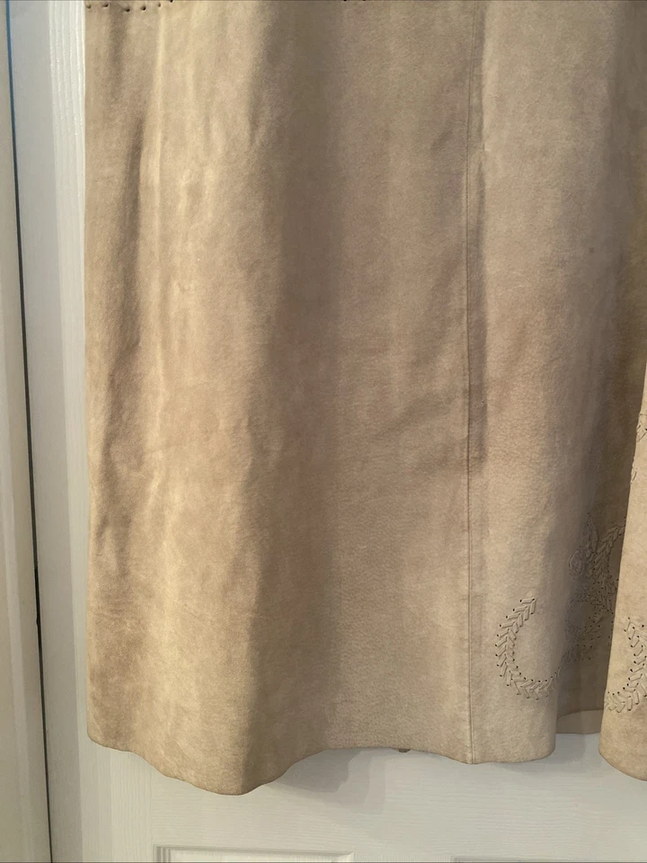 MADISON STUDIO ЖЕНЩИН БЕЖЕВЫЙ ЗАМШЕВЫЙ БОГЕМНОЕ ЮБКА С ПОДКЛАДКОЙ РАЗМЕР 20W, - Изображение 3 из 4