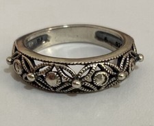 Vintage 925 Solid Sterling Silver Designer Ring Filigree Flowers Unique Band 6