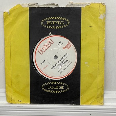 Dolly Parton Love Is Like A Butterfly 7'' 45 RPM Vinyl Single RCA Records