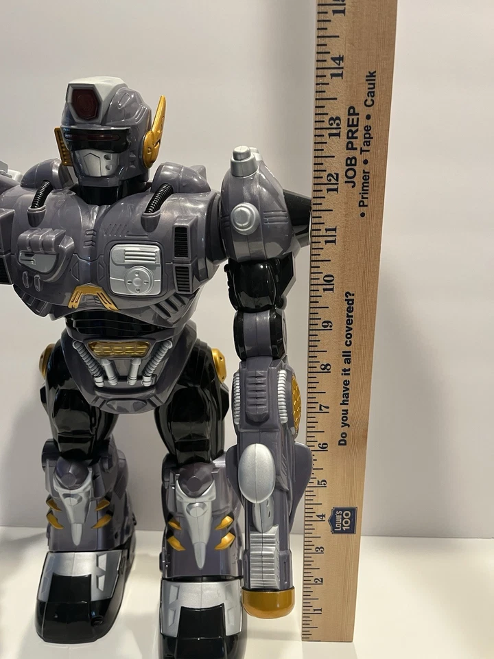 Boneco de ação HAP-P-KID Toy Group Transformers Megazord som e movimento. Testado. - Imagem 3 de 3