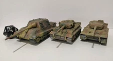 Handpainted 1/100 Scale Zvesda Tanks 2 Tigers/1 Kingtiger