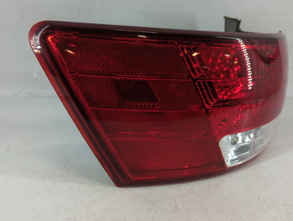 2006-2008 Hyundai Sonata Passenger Right Side Tail Light Taillight Oem QG30X - Image 4 of 4