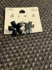 Diva women's costume Jewlery ring size large new without tags