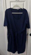 Lands End Navy SS Crew Neck Drop waist Knee Length Size L
