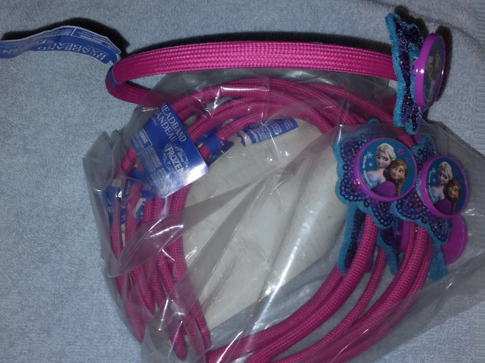 Disney Girls Frozen Headband (Pack of 6) Anna, Elsa Birthday Fun Party Favors - Image 2 of 3