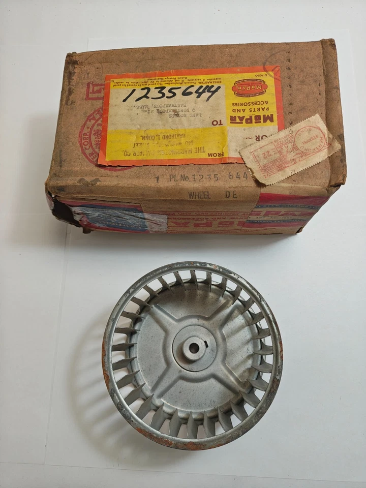 Rueda sopladora calefacción Dodge Coronet Plymouth Chrysler Desoto 1949-1954 1235644 nuevo de stock Foto 3 de 4