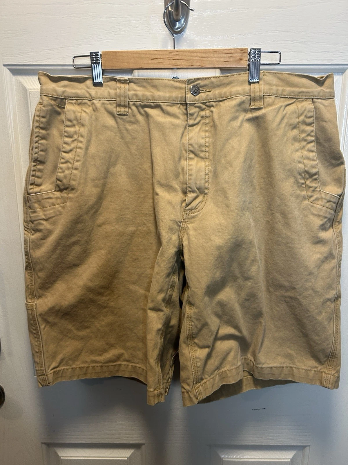 Mountain Khakis Alpine Utility Shorts Men 40 Khaki Tan Cotton Canvas Rugged 11"