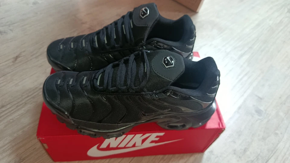 tn nike full noir authentique neuf avec carton - Photo 2/4