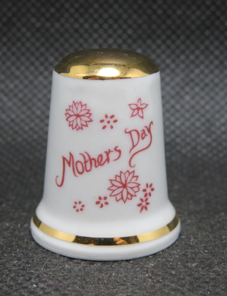 THE THIMBLE GUILD ENGLAND PORCELAIN THIMBLE MOTHER DAY eBay