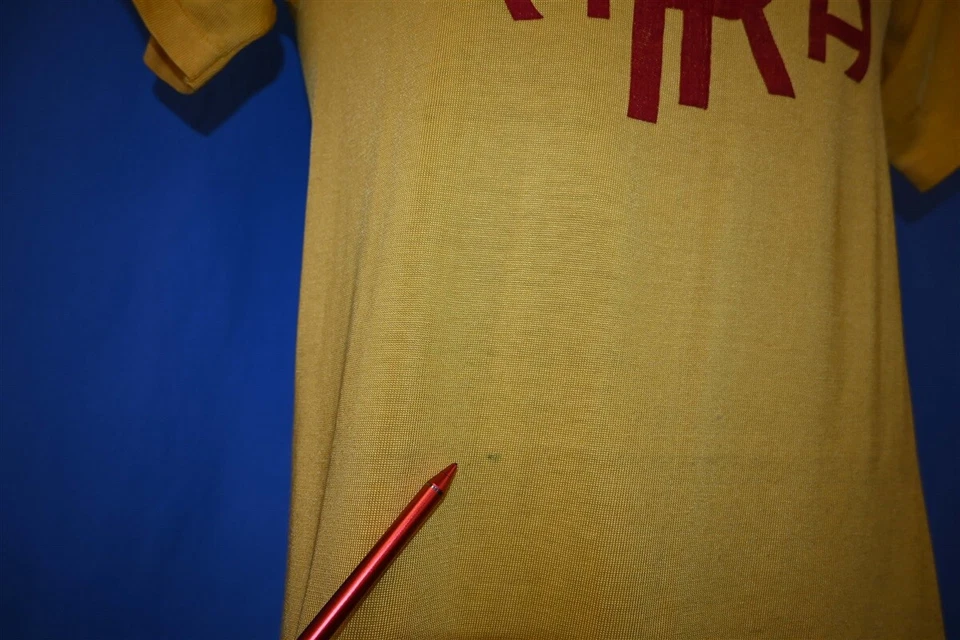 Camiseta vintage años 50 RAIDERS APKA CHAMPION RUNNING MAN AMARILLA PEQUEÑA S Foto 3 de 4