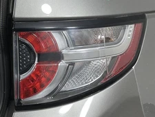 Passenger Tail Light Quarter Mounted SE Fits 15-19 DISCOVERY SPORT 2796073
