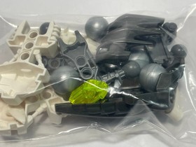 LEGO Bionicle Takanuva 8699 + 8698  W/ Manuals Retired Spheres Read